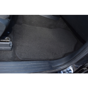 Ford Ranger Double Cab (2012–2022) – Czarne dywaniki samochodowe welurowe Gold PLUS – Standard