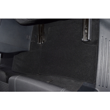 Ford Ranger Double Cab (2012–2022) – Czarne dywaniki samochodowe welurowe Gold PLUS – Standard