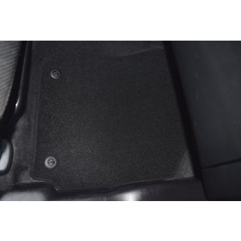 Honda HR-V (2015–2021) – Dywaniki samochodowe welurowe Platinum – Na Zamówienie kolory do wyboru