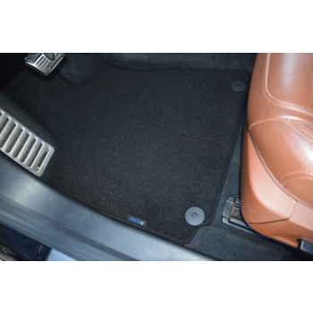 Maserati Ghibli III M157 Q4 (2013–2024) – Czarne dywaniki samochodowe welurowe Gold PLUS – Standard