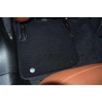 Maserati Ghibli III M157 Q4 (2013–2024) – Czarne dywaniki samochodowe welurowe Gold PLUS – Standard