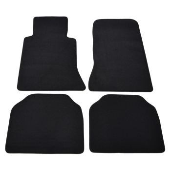 Mercedes E-Klasa W124 (1985–1996) – Czarne dywaniki samochodowe welurowe Gold PLUS – Standard