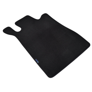 Mercedes-Benz C-Klasa (W202) (1993–2000) – Czarne dywaniki samochodowe welurowe Gold PLUS – Standard