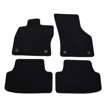 VW Golf VII (2012–2020) – Czarne dywaniki samochodowe welurowe Gold PLUS – Standard (G005A)