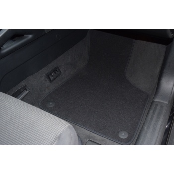 Audi A3 8P 2003-2013r. Dywaniki welurowe - LUX - kolory do wyboru.