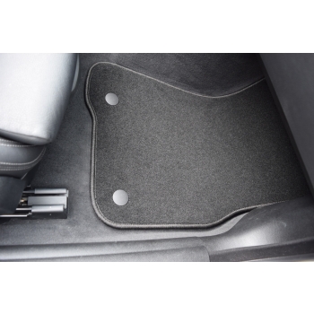 BMW Seria 4 F33 Cabrio xDrive 2014-2021r. Dywaniki welurowe - Silver - kolory do wyboru