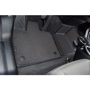 BMW i3 od 2013r. Dywaniki welurowe - LUX - kolory do wyboru.