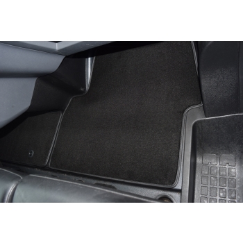 Citroen Jumpy od 16r. / Peugeot Expert od 16r. / Toyota ProAce od 16r. / Opel Vivaro od 19r. Dywaniki Welurowe RZ