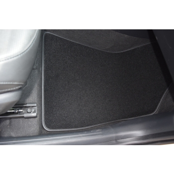 Kia Niro PHEV od 2022r. Dywaniki welurowe - SILVER - kolory do wyboru.