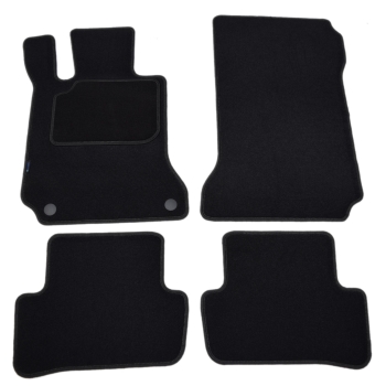 Dywaniki samochodowe Silver Mercedes W204 2007-2014r. (czarne - SP065)