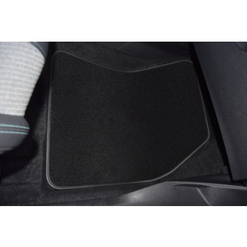 Peugeot 3008 II 2016-2020r. / Peugeot 3008 II FL 2020-2024r. Dywaniki welurowe - SILVER - kolory do wyboru