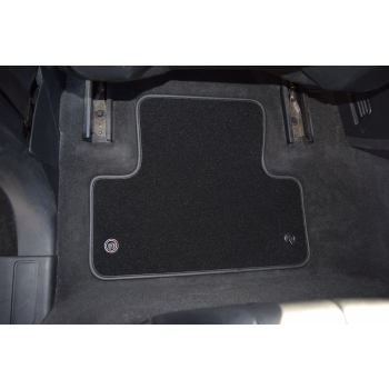 Range Rover Evoque 2011-2018r. Dywaniki welurowe - Silver - kolory do wyboru.