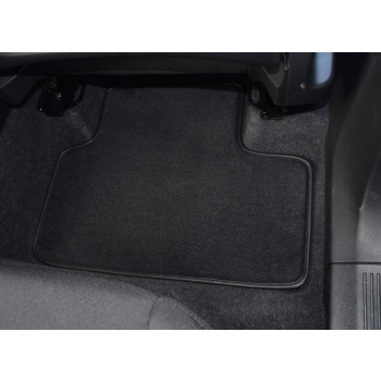 Volvo XC40 od 2018r. Dywaniki welurowe - PLATINUM - kolory do wyboru.