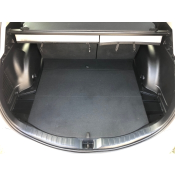 Gumowa mata bagażnika Gledring – Toyota RAV4 XA40 (2013–2019) (nie do hybrydy)